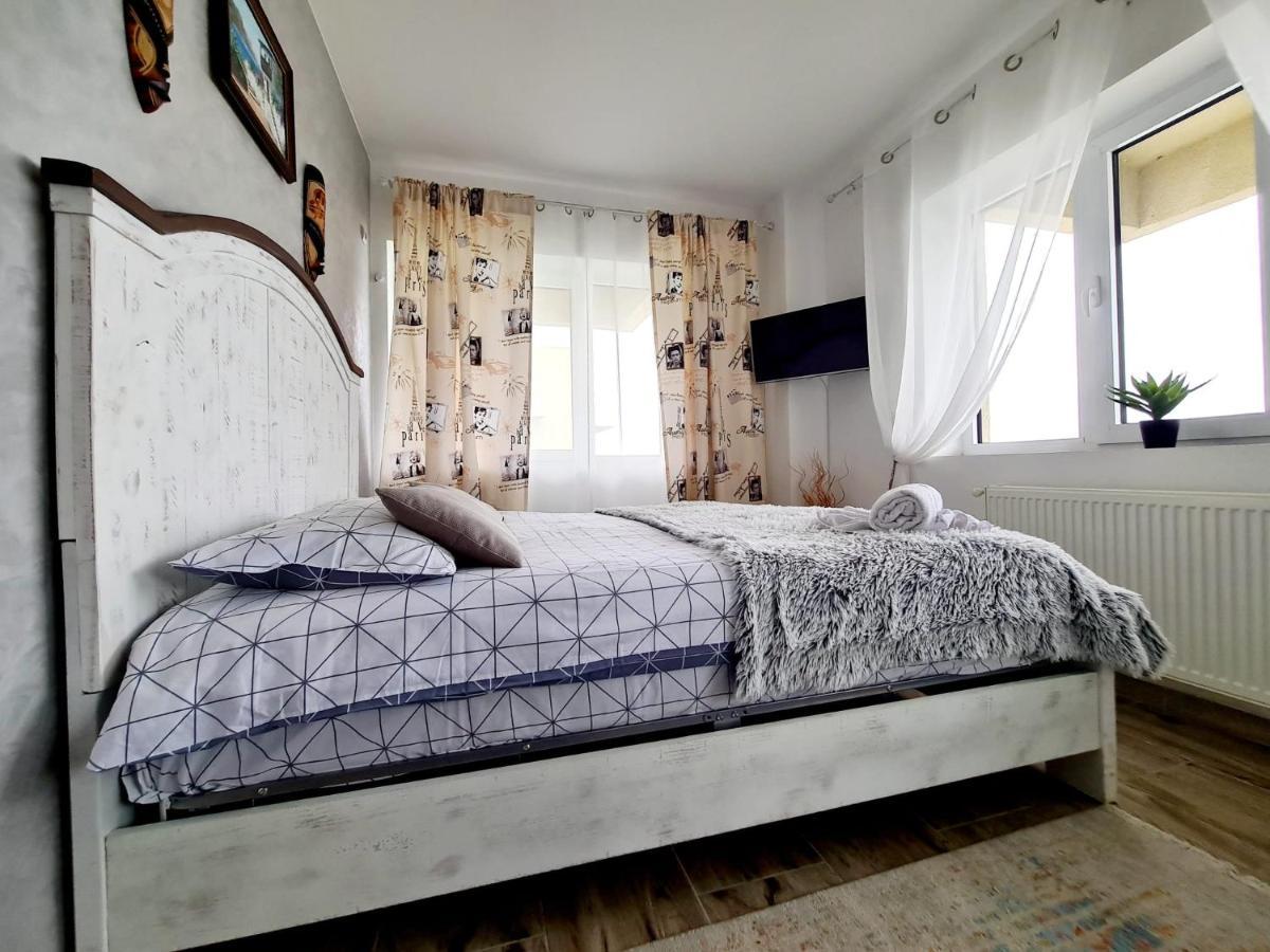 Moonlight Residence Mamaia Exterior foto